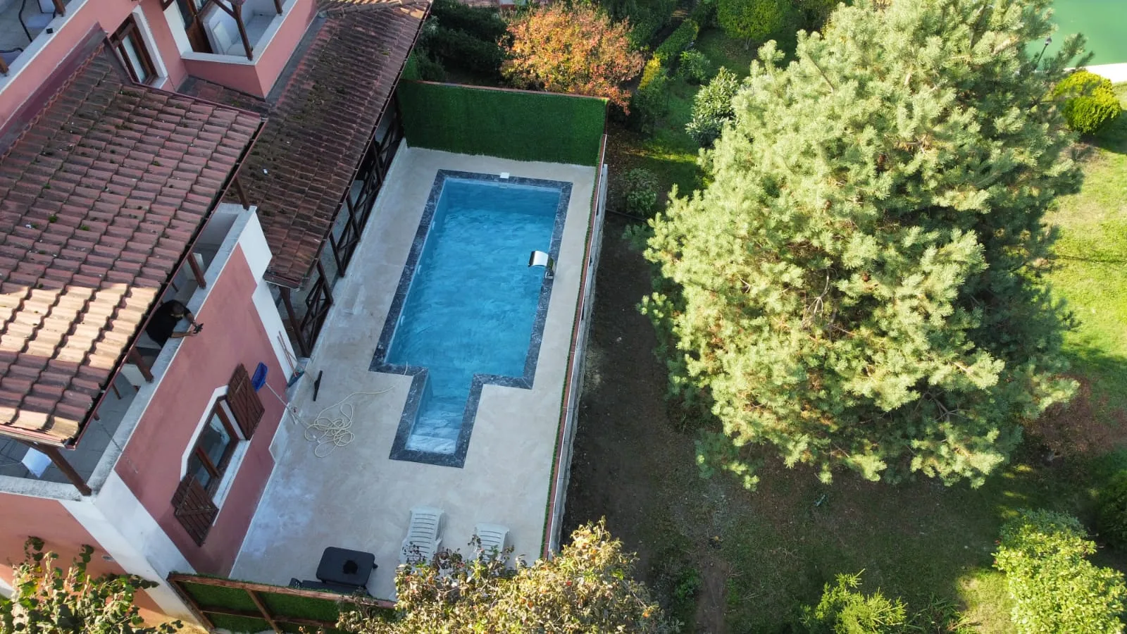 Sapanca ada villa — özel havuz, şömine bungalov dış görünüm